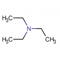 Trietyloamina cz. [121-44-8]
